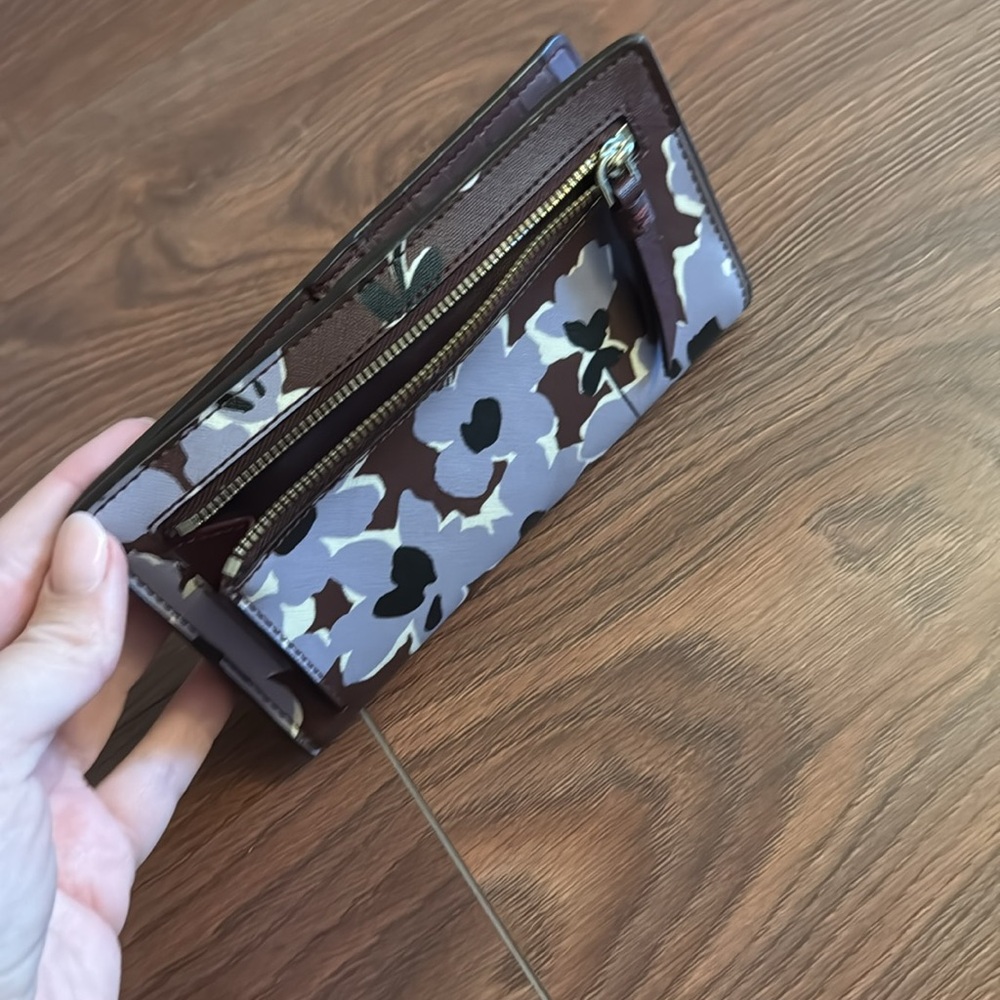 Kate spade wallet - Picture 3 of 3